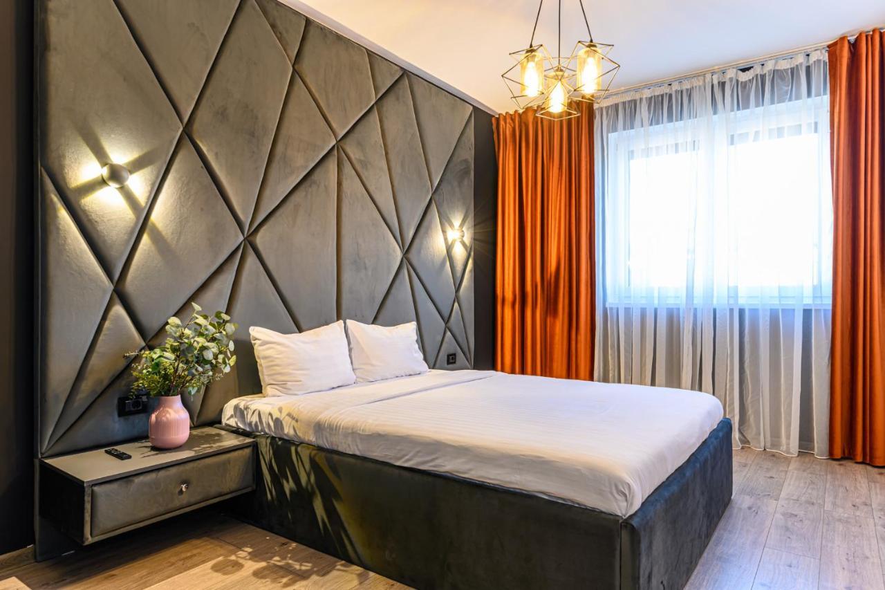 Koa - Moon Penthouse Apartment Брашов Екстериор снимка