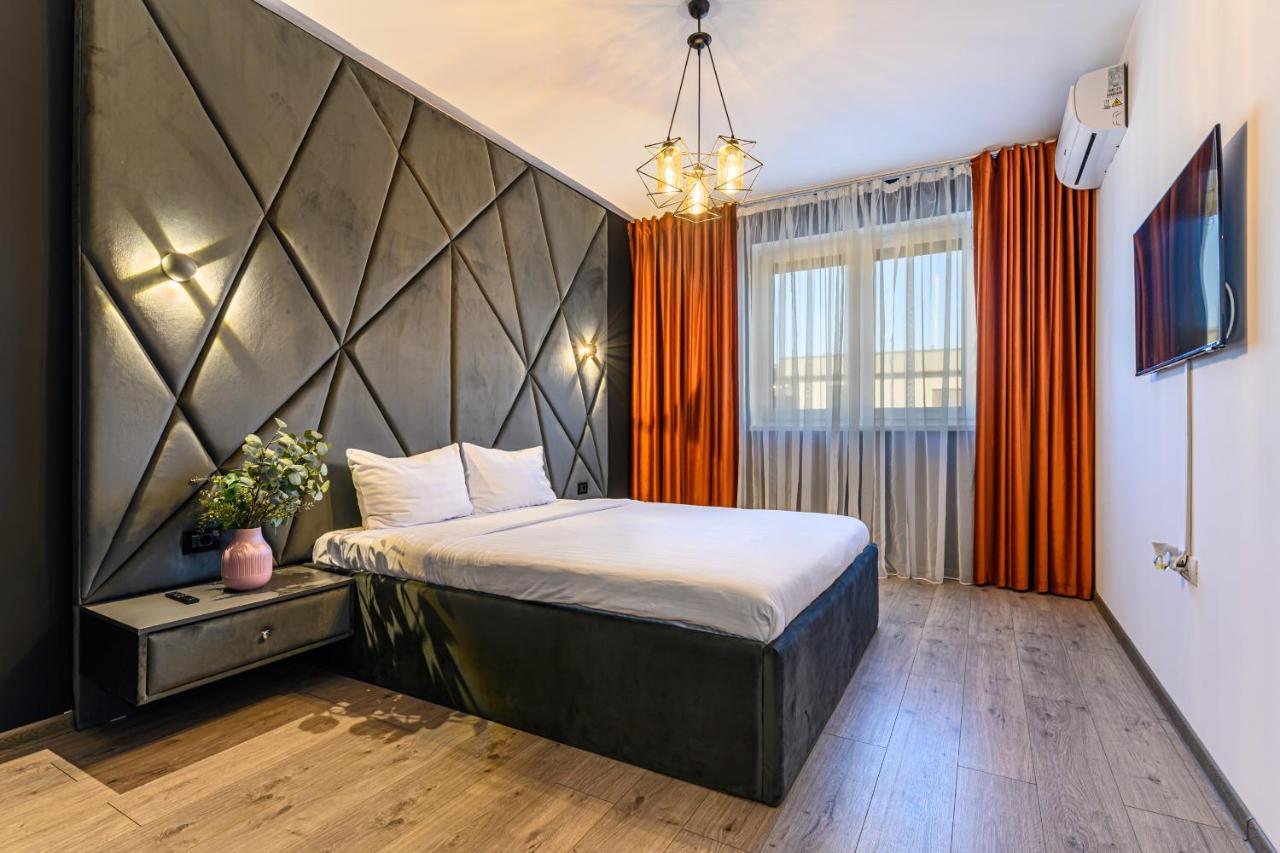 Koa - Moon Penthouse Apartment Брашов Екстериор снимка