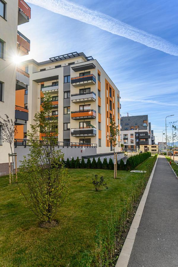 Koa - Moon Penthouse Apartment Брашов Екстериор снимка