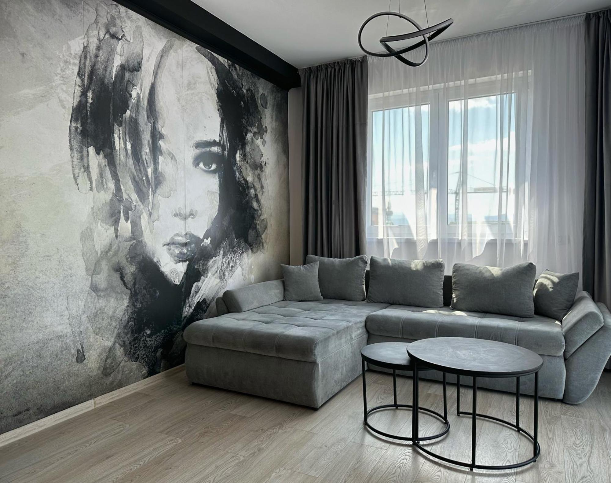 Koa - Moon Penthouse Apartment Брашов Екстериор снимка