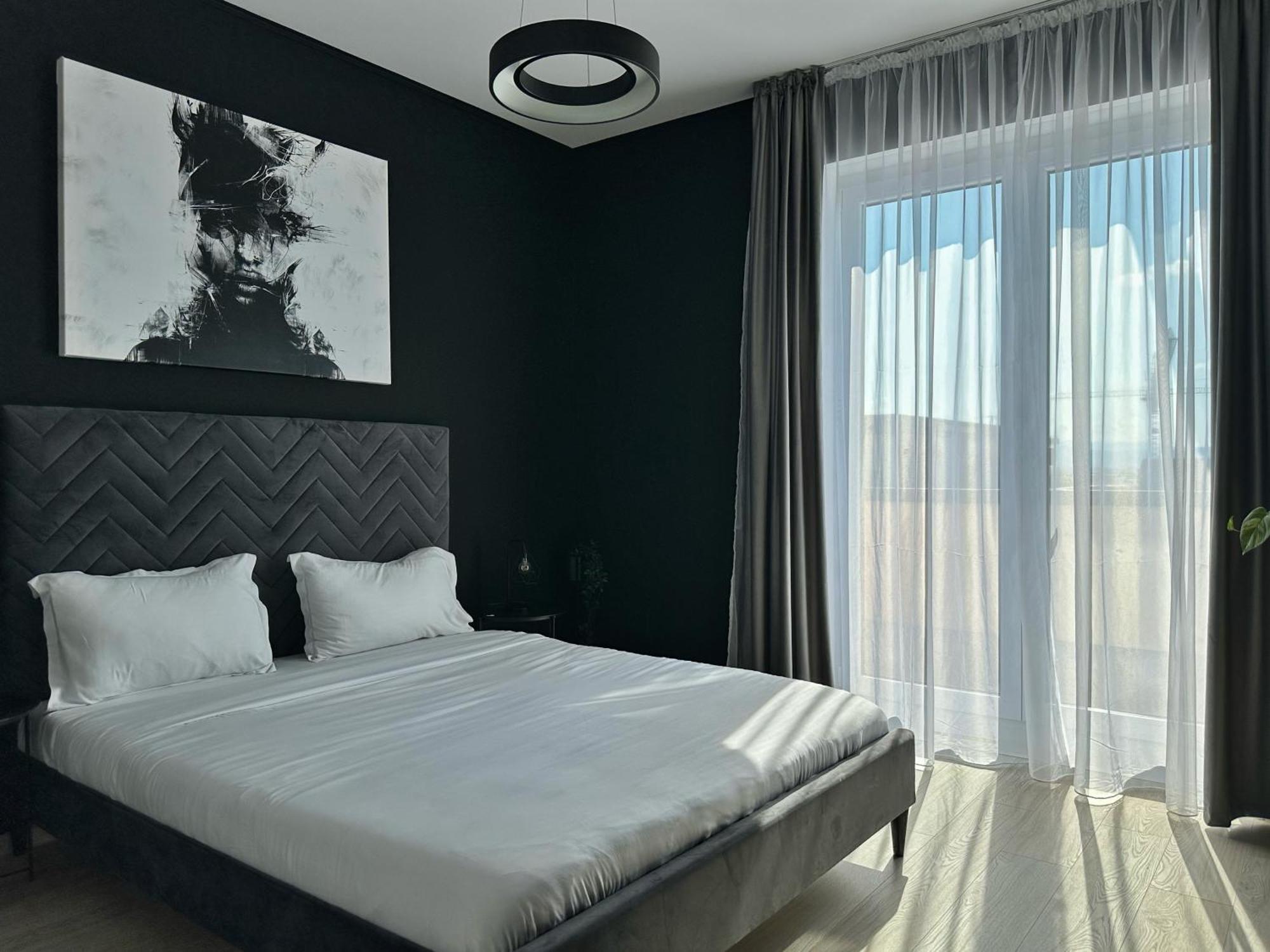 Koa - Moon Penthouse Apartment Брашов Екстериор снимка